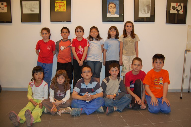 ripollet-cultura-inauguracio-exposicio-taller-art-infantil-centre-cultural-270508 (10).JPG