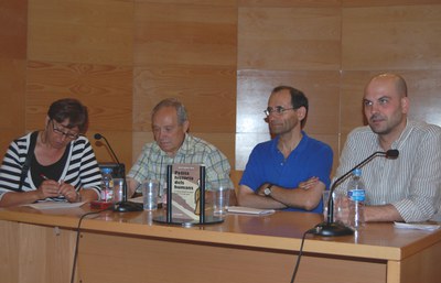 Jordi Casanova intenta apropar la biologia a la societat amb Petita història dels humans .