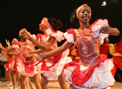 Mostra de Danses Folklòriques al Teatre Auditori.