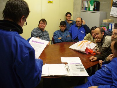 L'Associació Ràdio Espai Vital regala un equip informàtic al centre Aspasur.