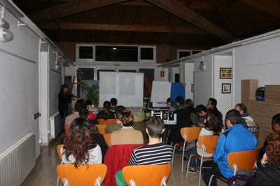 La Casa Natura apropa la figura de Darwin als ciutadans.