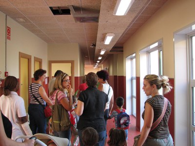 Comença el procés de matriculació per al curs 2010-2011.