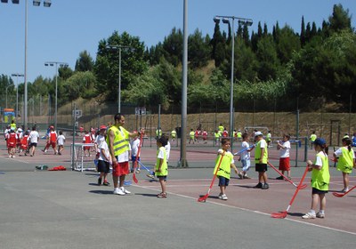 Un miler d'infants celebren la Festa de l'Esport.