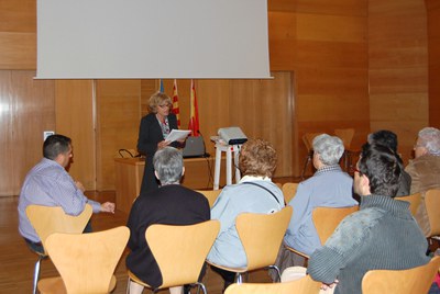 Xerrada sobre els drets dels consumidors al Centre Cultural.