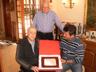 EL CB Ripollet nomena soci d'honor a Ernest Boquet.