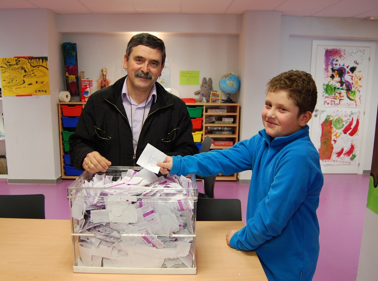 ripollet-eco-can-mas-sorteig-nadal-140111.pdf