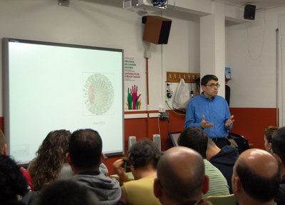 El catedràtic Elies Furió parla sobre les característiques de la crisi econòmica.