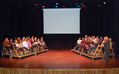 El Teatre Auditori acull el debat inaugural d'Escènics.