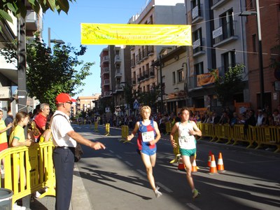 Arriba la 16a Milla Urbana de Ripollet.