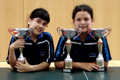 Berta López, Aina Mogas i Lídia Rico Campiones de Catalunya de Tennis de Taula.