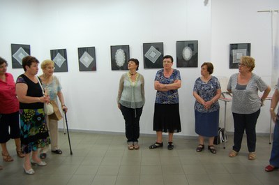 El Centre Cultural acull la mostra col·lectiva del taller de puntes de coixí.