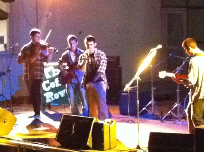 Conficks Rovers i Los Ramones de Ripollet guanyadors del Concurs de Joves Músics.