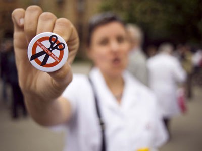 Plataformes socials organitzen una xerrada sobre la Sanitat Pública .