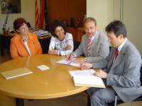 A la venda les targetes de transport a 3 euros.