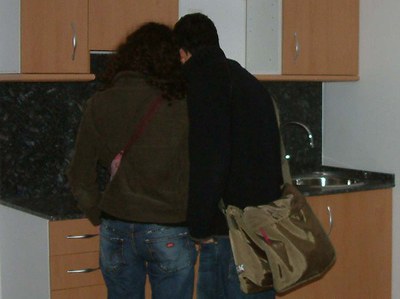 Sortejats els 21 pisos de lloguer per a joves.