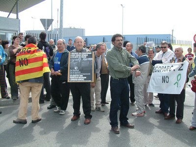 El CpR critica la inauguració de l’Ecoparc-2 i la participació a l’acte de l’alcalde de Ripollet .