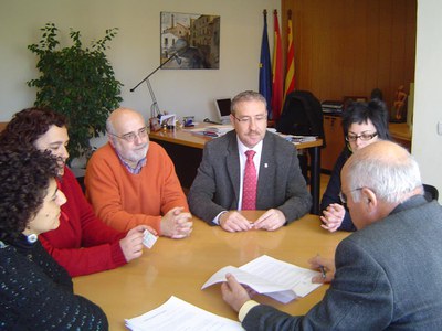 L’Ajuntament signa amb diversos col·lectius locals convenis emmarcats en el Pla d’Entorn.