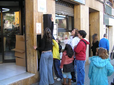 Els alumnes més petits del Martinet exposen amb èxit el seu treball sobre Can Mas.