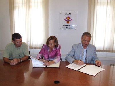 Signat el conveni competencial per a l’arribada dels Mossos al novembre.