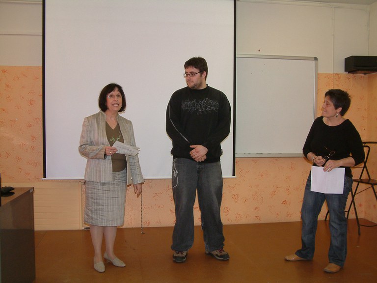 ripollet-educacio-lluis-companys-aniversari-acte-200407%20(4).JPG