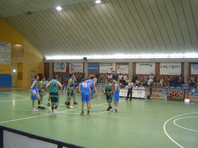 Resultats esportius del 29 i 30 de setembre de 2007.