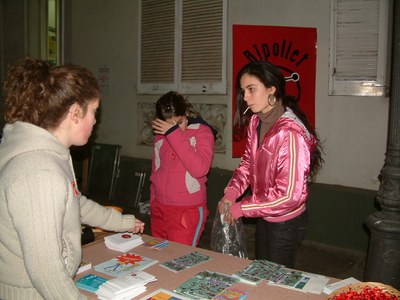 Continua la campanya de prevenció de la Sida .