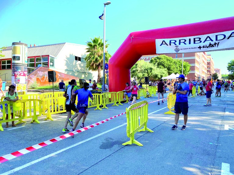 Arriba un diumenge gegant! Cercavila, cursa popular i molt més a la Festa Major