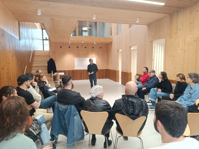 Decidim arrenca el curs preelectoral.