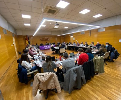 Les sessions plenàries del Consell Comarcal recuperen la presencialitat (Sala de Plens del Consell Comarcal).