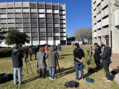 Roda de premsa als exteriors de l'AMB, a la Zona Franca de Barcelona.