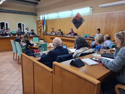 El Ple Municipal aprova per unanimitat una moció contra el Tribut Metropolità.