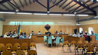 El Ple Municipal aprova per unanimitat una moció reclamant més finançament de les escoles bressol per part de la Generalitat.