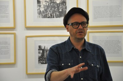 Foto arxiu: intervenció de Roma en la visita a l'exposició sobre Lorca, l'any 2016.