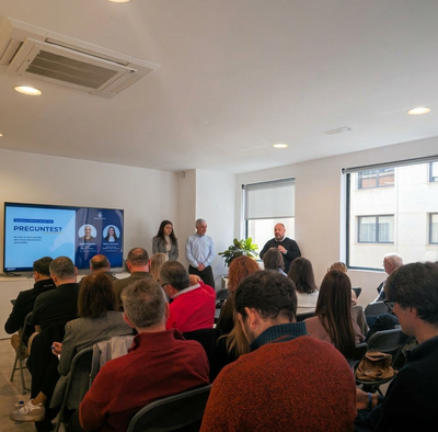 Ponents: Carla Escribano, Xavi Claveria (SISMAQ) i Mauricio Echevarria (iThinkUPC).