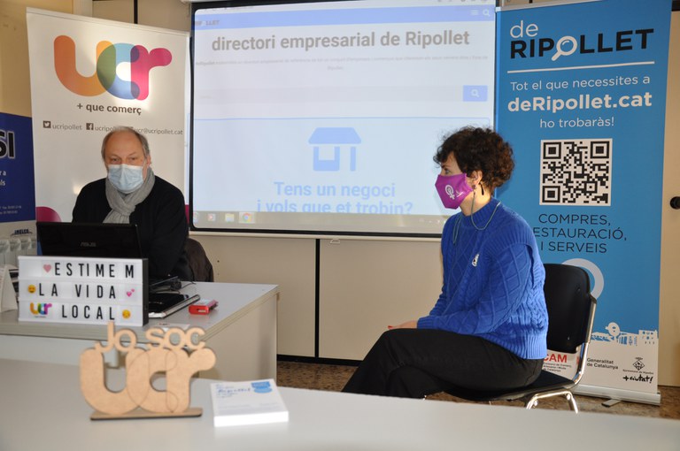 La UCR estrena el portal web deRipollet.cat per donar més visibilitat al comerç ripolletenc