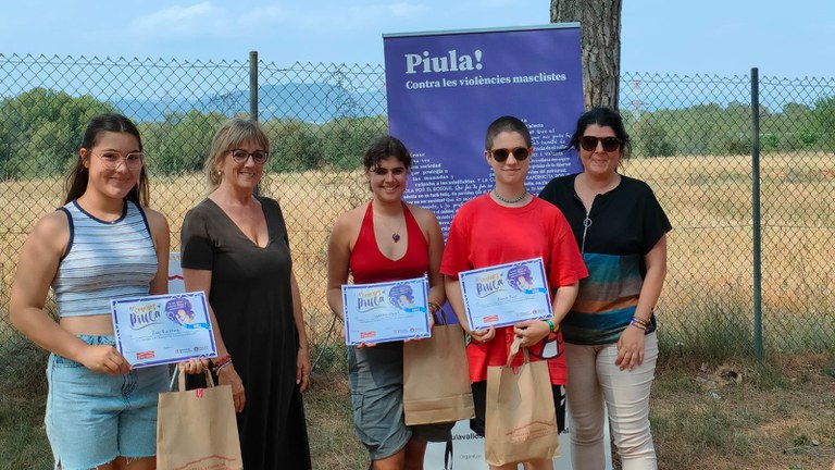 La Xarxa Lila de Ripollet guanya un dels premis del concurs "Piula contra la violència masclista"