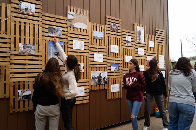 Traça presenta de forma conjunta dos projectes d'art realitzats en instituts escoles de Ripollet