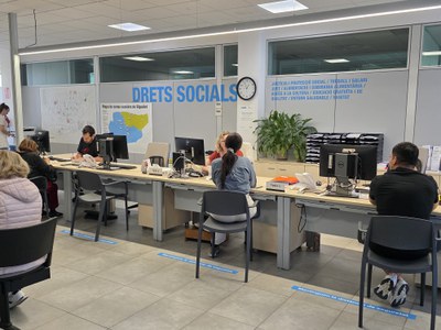 Ripollet reforça els seus serveis davant el procés extraordinari de regularització.